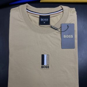 Camiseta Hugo Boss Bege (cópia)